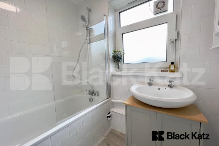 Newly refurbished moments from Stockwell Whittaker Court - Studley Road, Stockwell